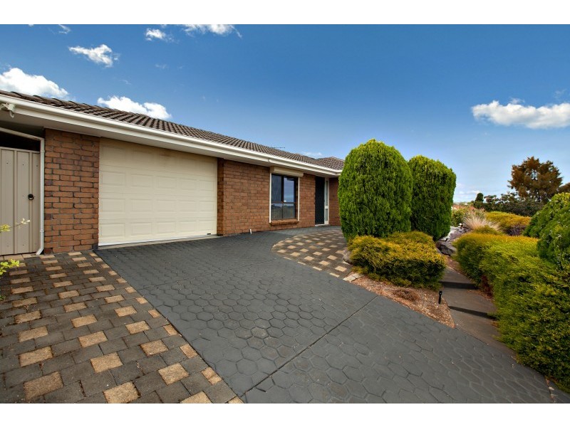 15 Genoa Court, Hallett Cove SA 5158
