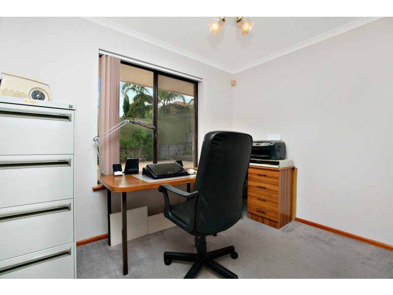 15 Genoa Court, Hallett Cove SA 5158