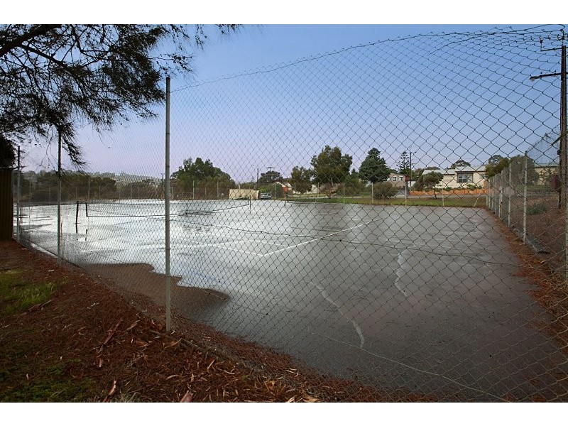 32 Brodie Crescent, Christies Beach SA 5165