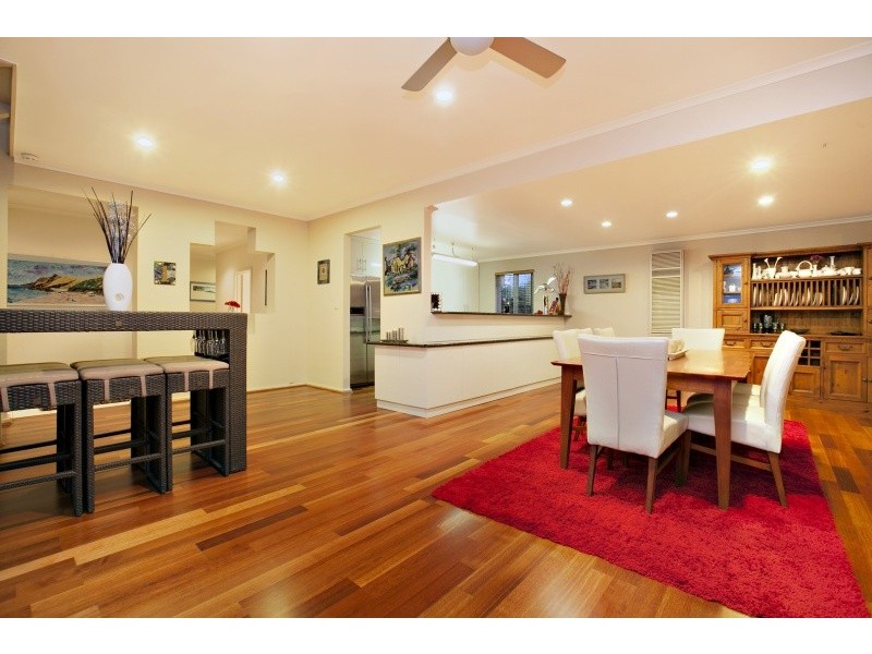 1 Maidencombe Drive, Moana SA 5169