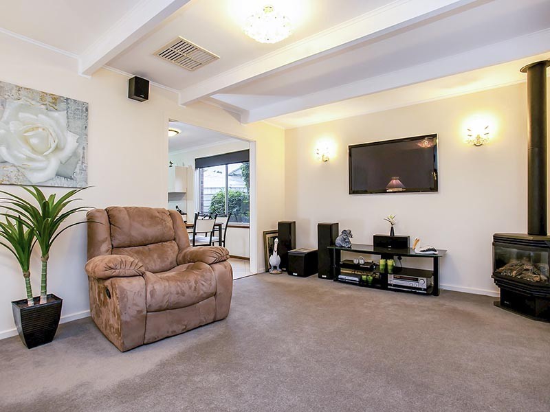 11 Oliver Street, Reynella SA 5161