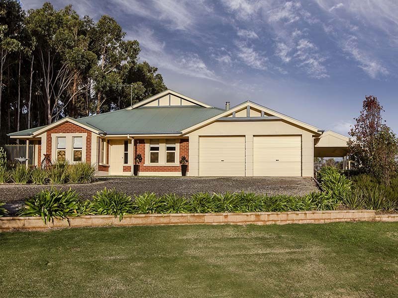 294 Nangkita Road, Mount Compass SA 5210