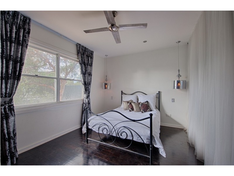 15 William Road, Christies Beach SA 5165