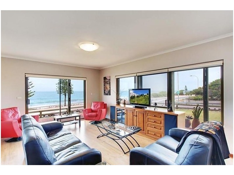 12 Esplanade, Christies Beach SA 5165