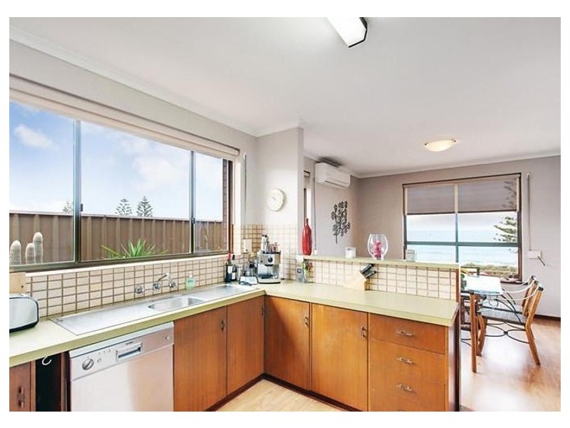 12 Esplanade, Christies Beach SA 5165