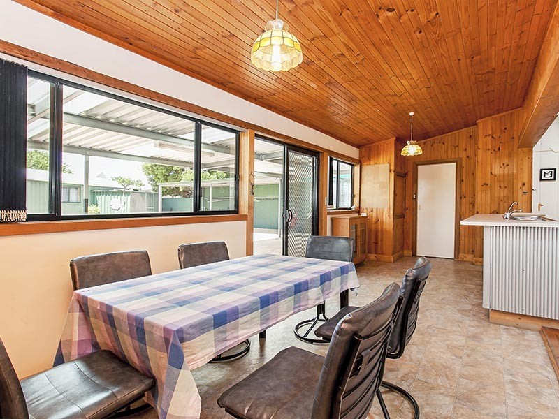 6 Griffiths Drive, Moana SA 5169