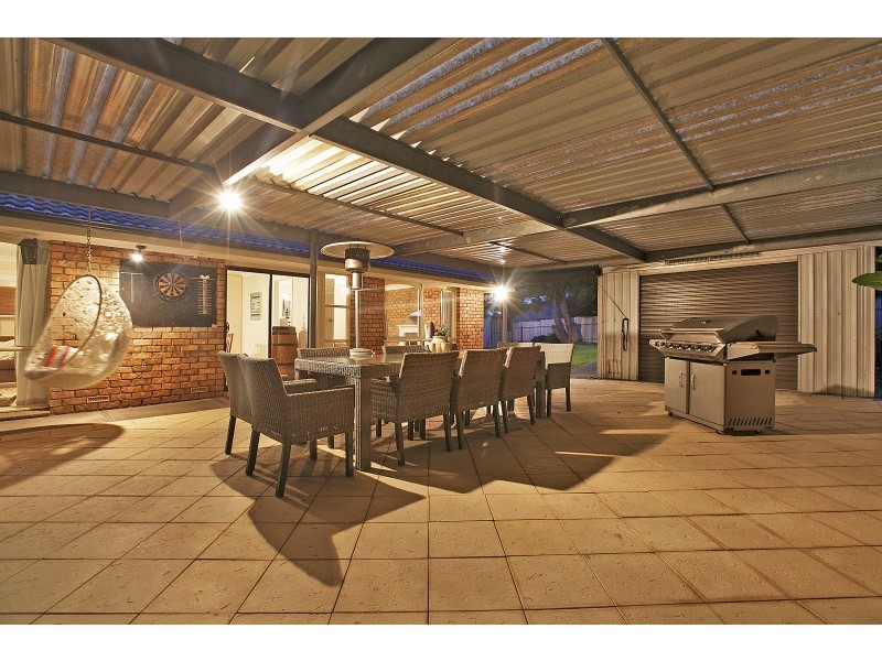 13 Passmore Avenue, Port Noarlunga SA 5167