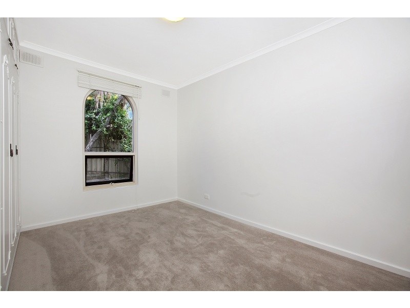 22 Madeline Crescent, Hallett Cove SA 5158