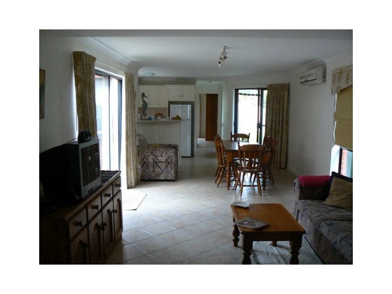 6 Ralphs Avenue, Port Noarlunga SA 5167