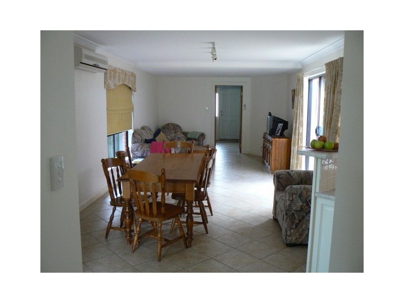 6 Ralphs Avenue, Port Noarlunga SA 5167