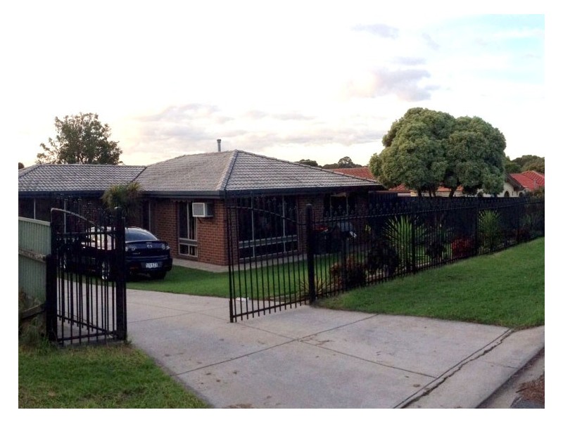 11 Sherfield Road, Morphett Vale SA 5162