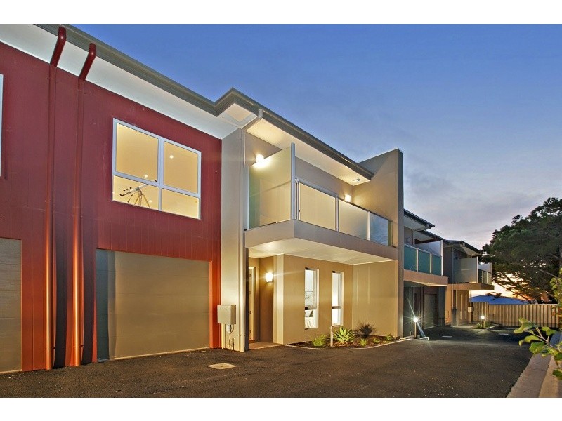 2, 59 Witton Road, Christies Beach SA 5165