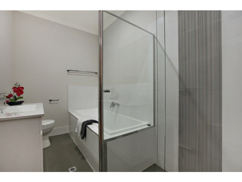 2, 59 Witton Road, Christies Beach SA 5165