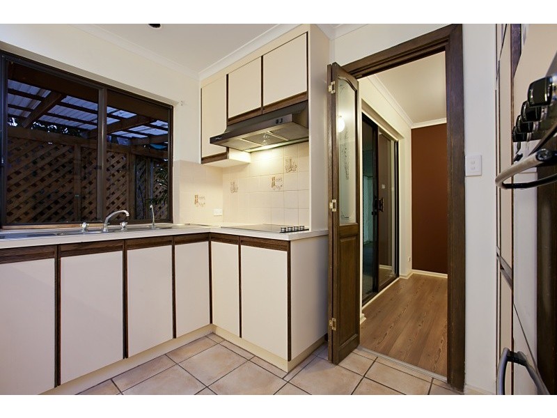 21 Featherstone Drive, Huntfield Heights SA 5163