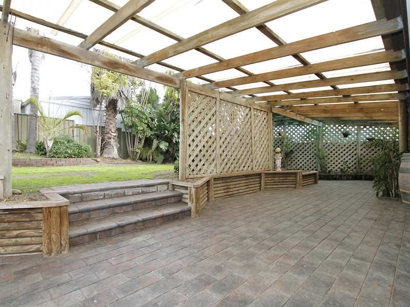 21 Featherstone Drive, Huntfield Heights SA 5163