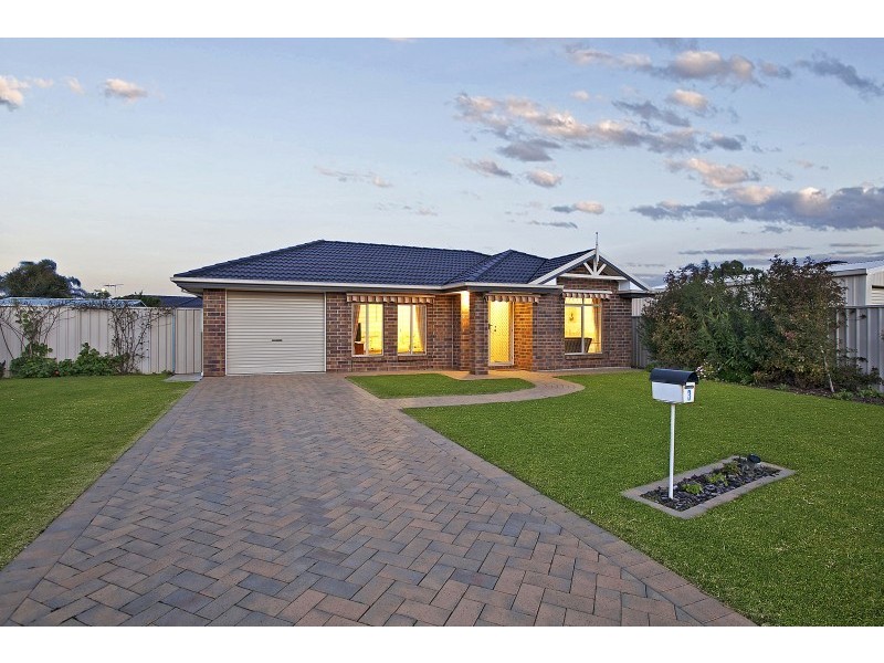 3 Razor Avenue, Aldinga Beach SA 5173