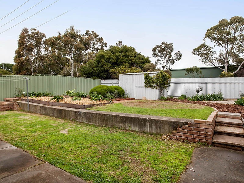 31 Moncur Street, Woodcroft SA 5162