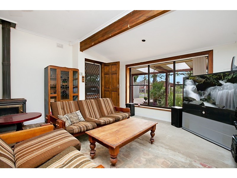 18 De-caux Avenue, Port Willunga SA 5173