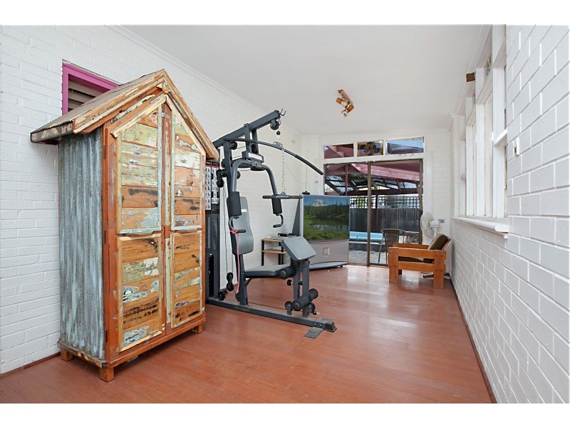 18 De-caux Avenue, Port Willunga SA 5173