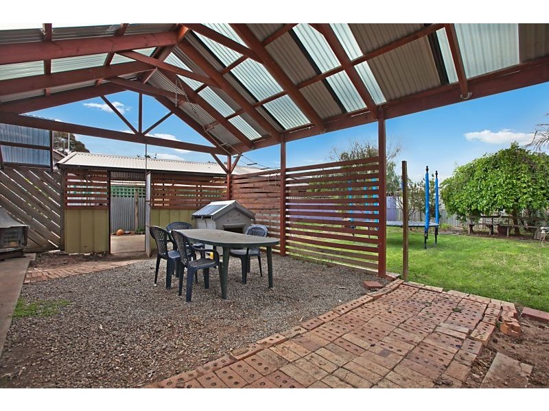 18 De-caux Avenue, Port Willunga SA 5173