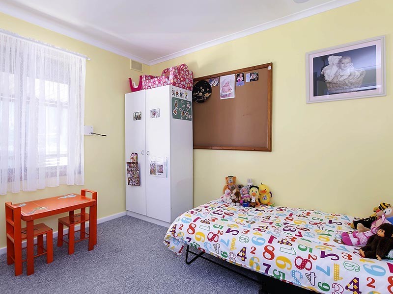 15 Peregrine Crescent, Christie Downs SA 5164