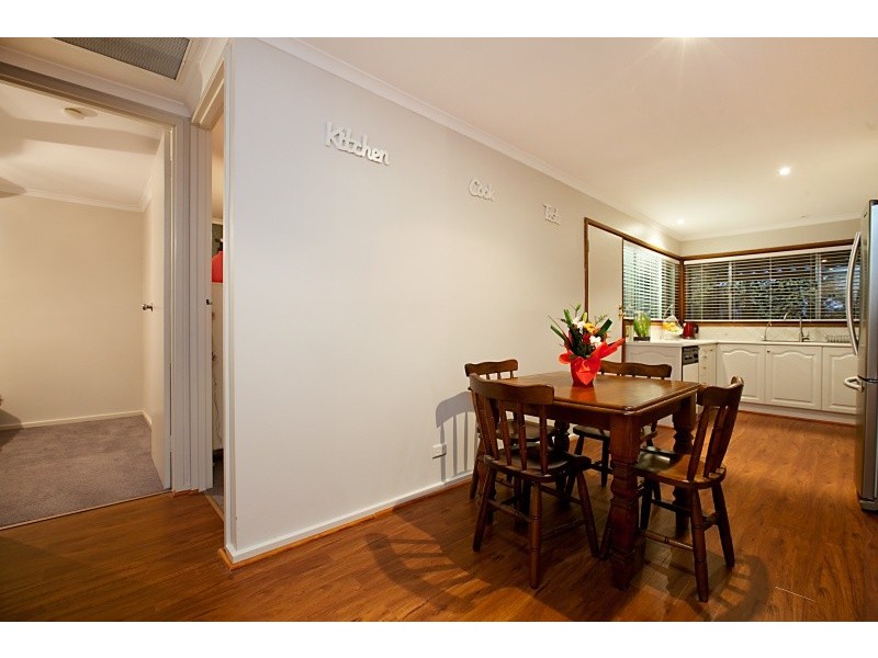 31 Flinders Crescent, Hackham SA 5163
