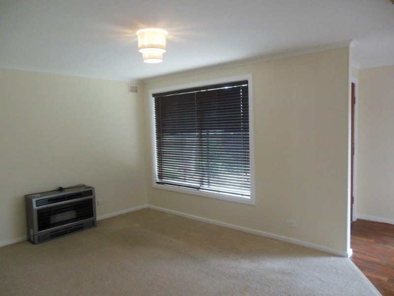 35 Barnabas Crescent, Christie Downs SA 5164