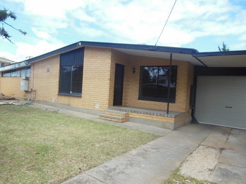 35 Barnabas Crescent, Christie Downs SA 5164