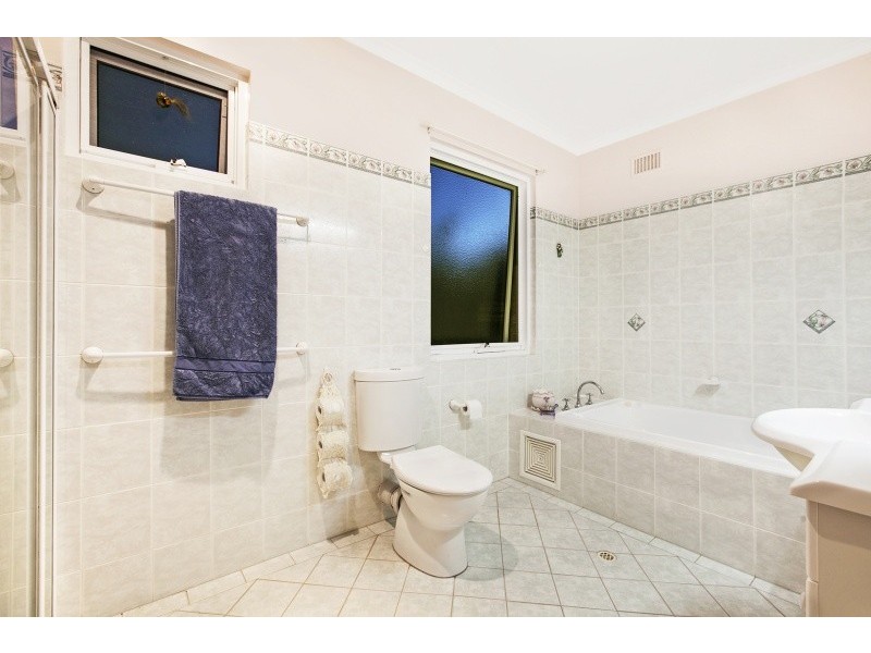 13 Nimboya Road, Marino SA 5049