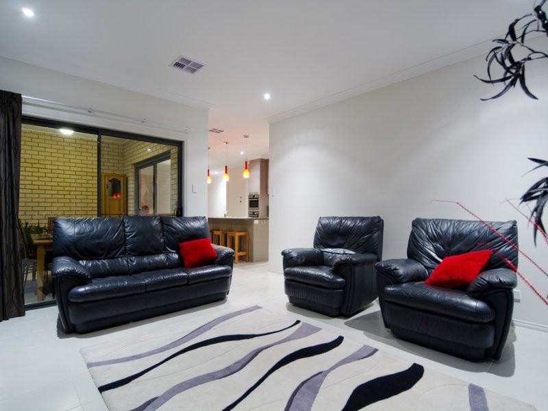 6 Narkunda Street, Glandore SA 5037