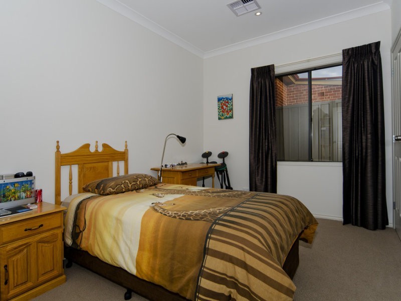 6 Narkunda Street, Glandore SA 5037