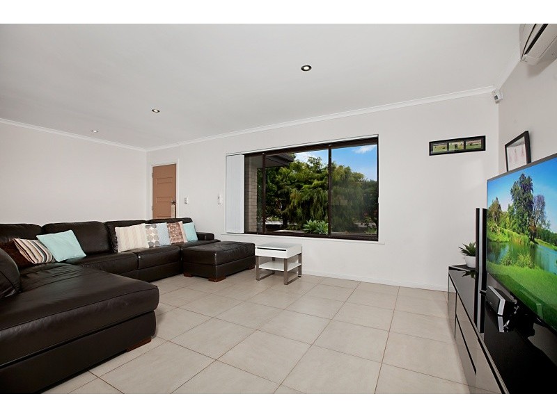 8 Nedland Crescent, Port Noarlunga South SA 5167