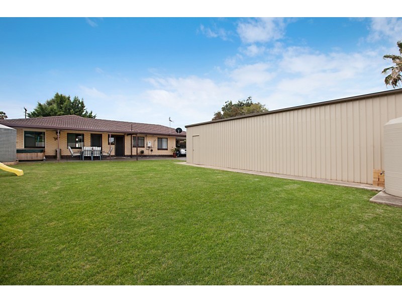 8 Nedland Crescent, Port Noarlunga South SA 5167