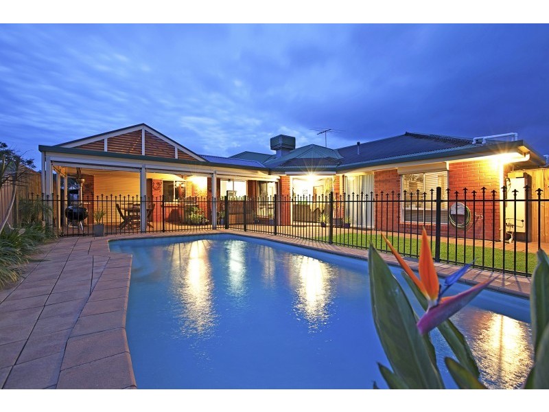 55 Pegasus Drive, Woodcroft SA 5162