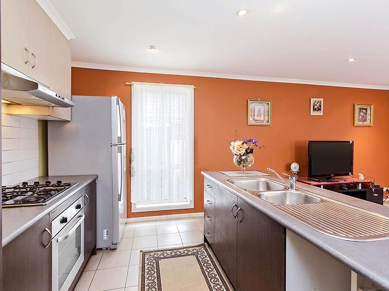 1 Antonio Street, Huntfield Heights SA 5163