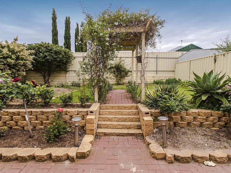 1 Antonio Street, Huntfield Heights SA 5163