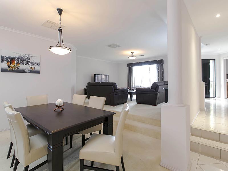 77 Grand Boulevard, Seaford Rise SA 5169