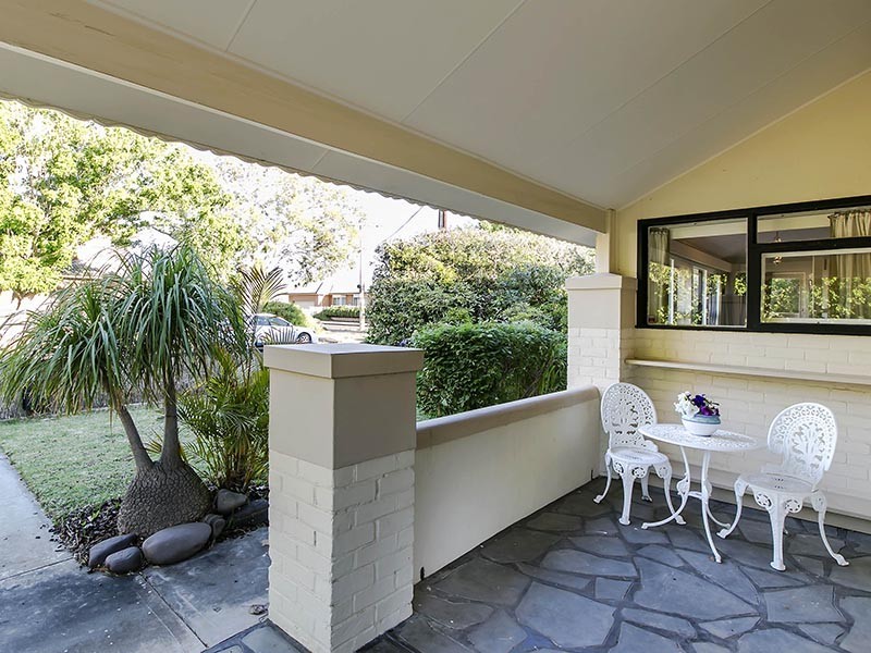 31 Barry Road, Oaklands Park SA 5046