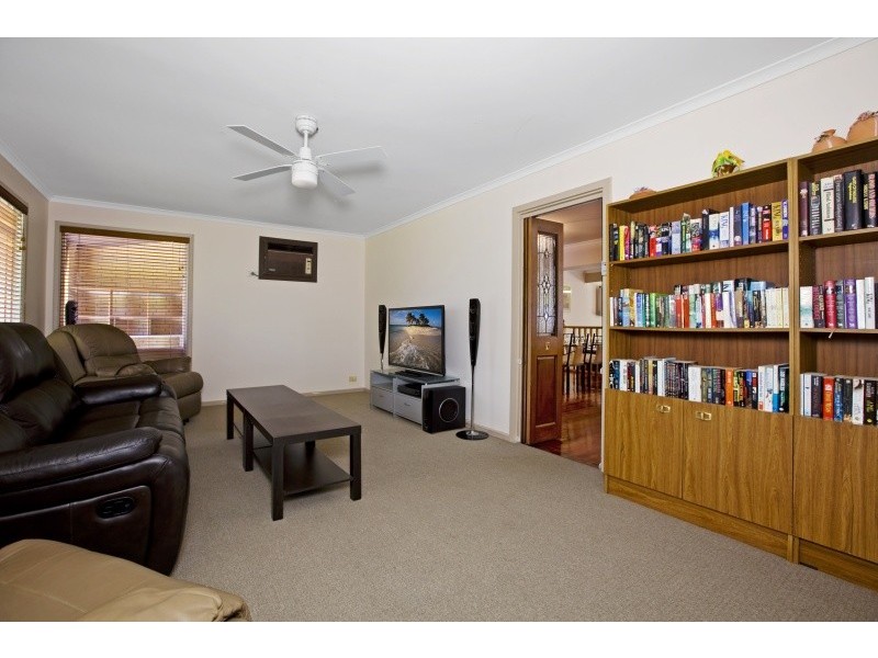 16 Alta Avenue, Happy Valley SA 5159