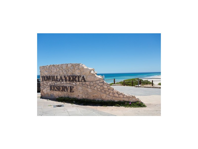 11 Whinnerah Avenue, Aldinga Beach SA 5173