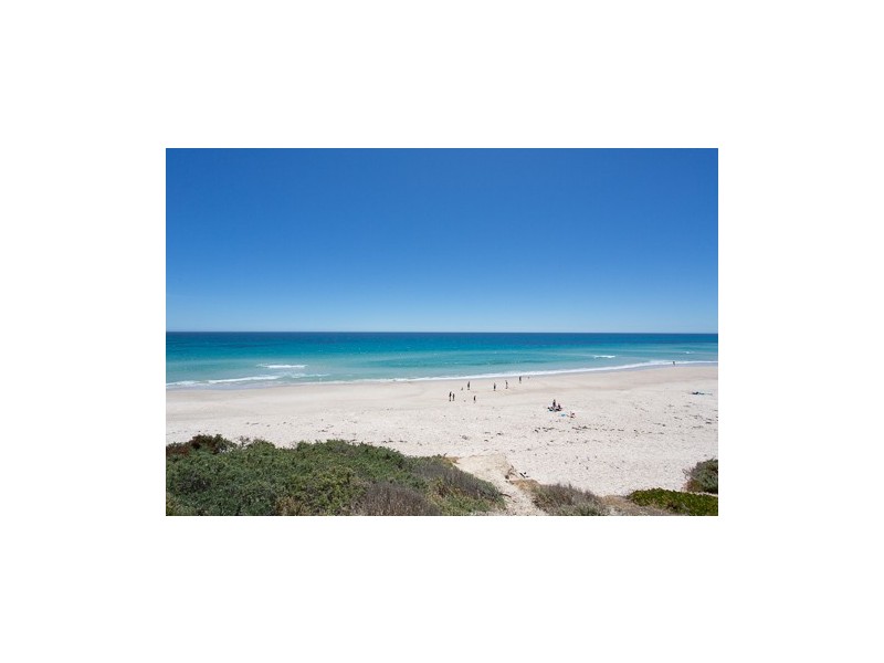 11 Whinnerah Avenue, Aldinga Beach SA 5173
