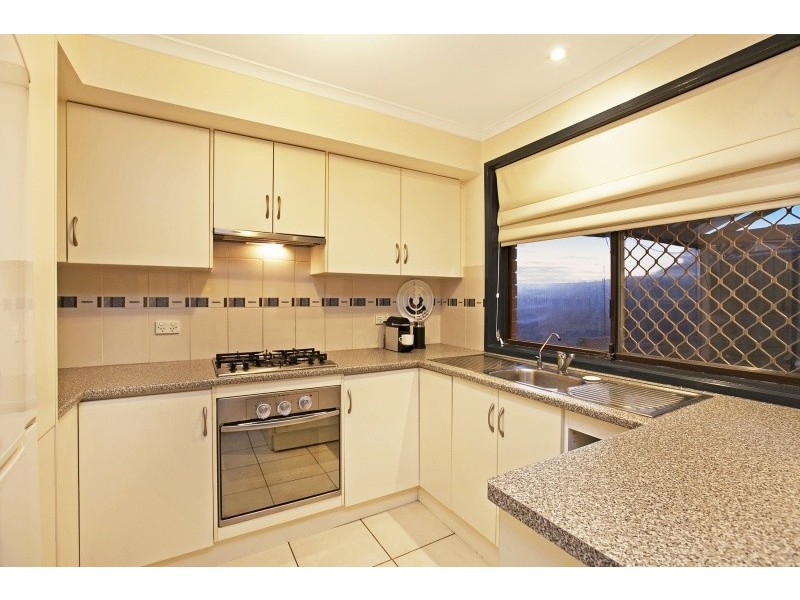 13 Berringa Street, Hallett Cove SA 5158