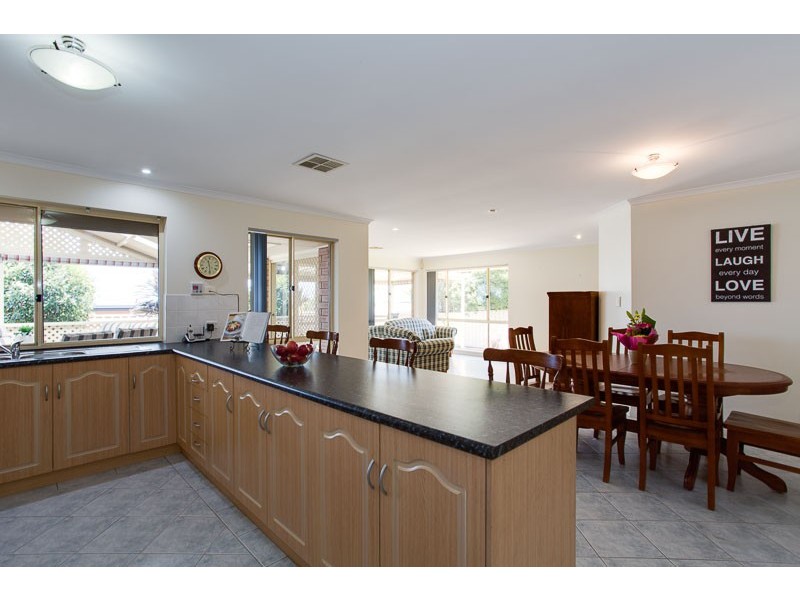 13 Charlton Terrace, Woodcroft SA 5162