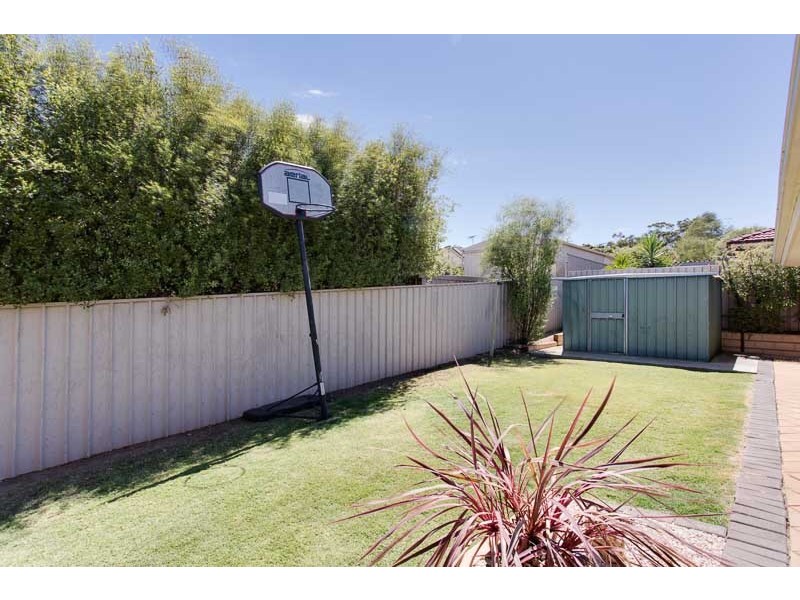 13 Charlton Terrace, Woodcroft SA 5162
