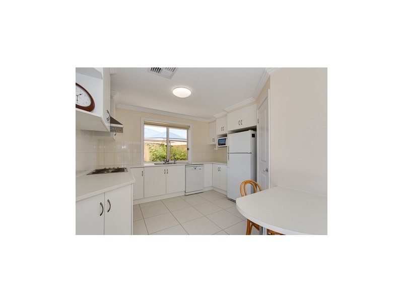 11 Polkinghorn Avenue, Aldinga Beach SA 5173