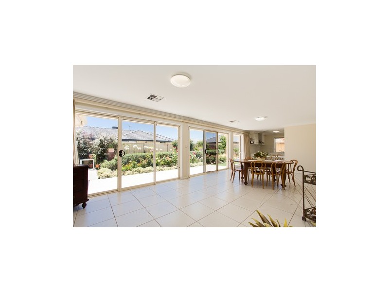 11 Polkinghorn Avenue, Aldinga Beach SA 5173