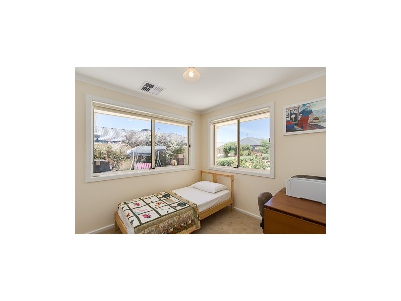 11 Polkinghorn Avenue, Aldinga Beach SA 5173