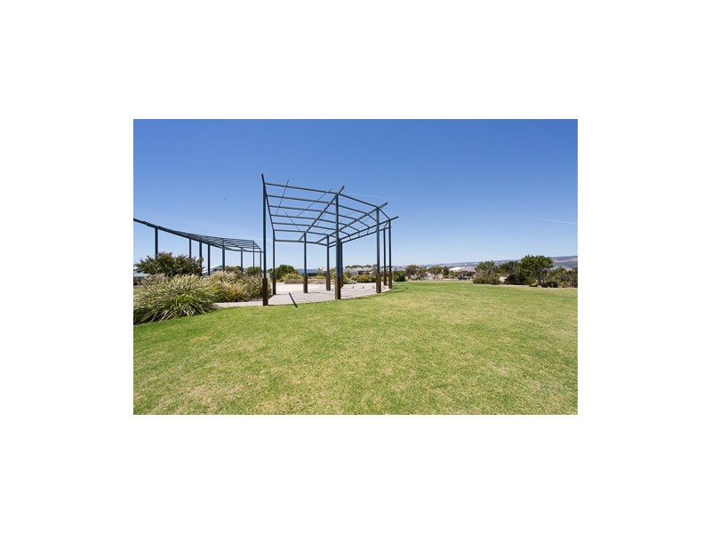 11 Polkinghorn Avenue, Aldinga Beach SA 5173