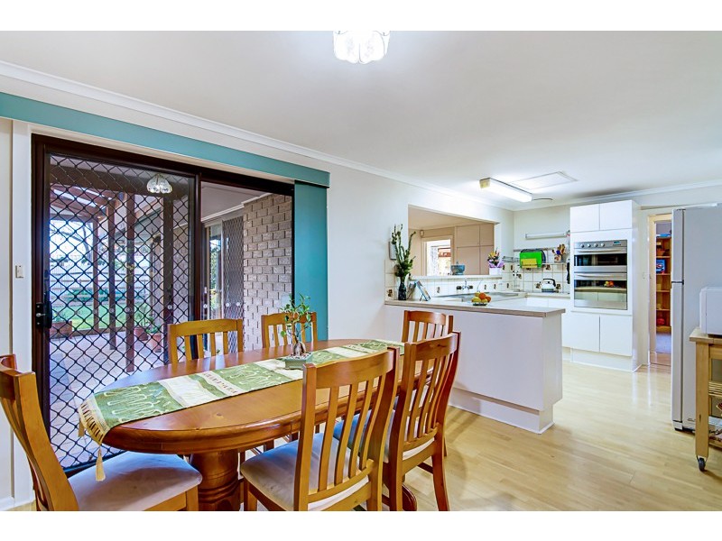 10 Desoto Drive, Port Willunga SA 5173