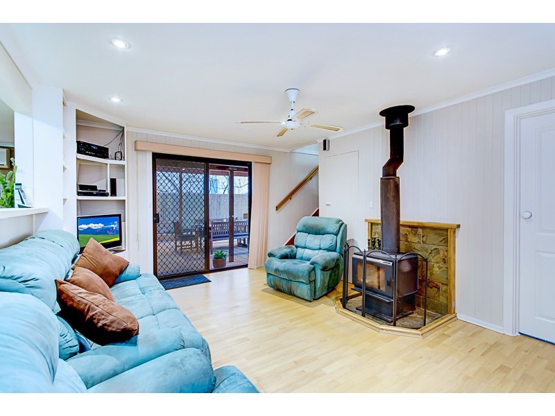 10 Desoto Drive, Port Willunga SA 5173